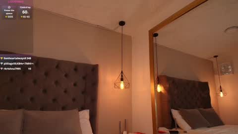 Snapshot of angelinarosss_ chatting on January 16, 2025, 9:40 pm online show from January 16, 2025, 9:40 pm