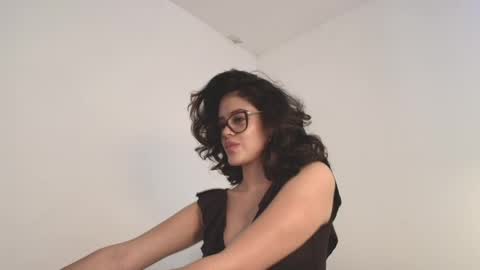   online show from May 19, 2026, 7:42 pm