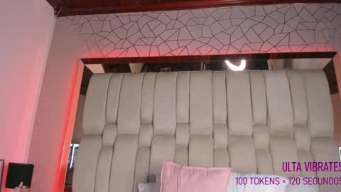 Angeline Heet online show from December 6, 2024, 9:32 am