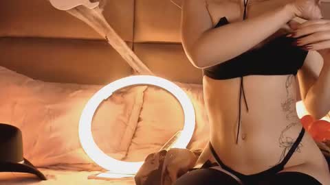 angelinepossy online show from October 25, 2025, 9:31 pm