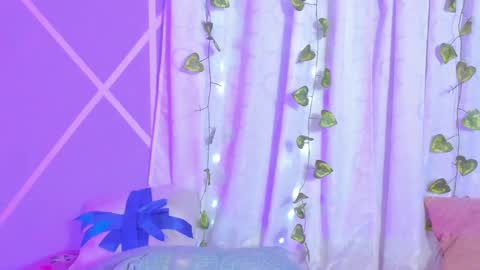 Snapshot of angelique_murphy chatting on January 15, 2025, 11:00 am Angelique Murphy online show from January 15, 2025, 11:00 am