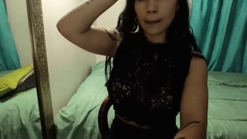 Snapshot of angellaisabella chatting on February 22, 2025, 12:27 am ANGELA ISABELLA online show from February 22, 2025, 12:27 am