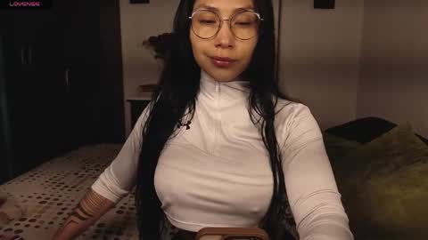 Snapshot of angellaisabella chatting on April 28, 2026, 12:31 am ANGELA ISABELLA online show from April 28, 2026, 12:31 am