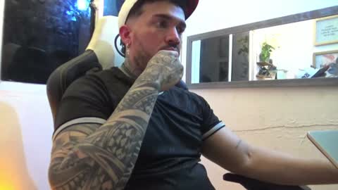 Snapshot of angellatino0 chatting on January 6, 2025, 6:03 am angellatino0 online show from January 6, 2025, 6:03 am