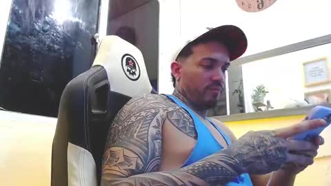 Snapshot of angellatino0 chatting on February 19, 2025, 6:55 am angellatino0 online show from February 19, 2025, 6:55 am