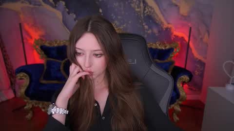 AngelBlush online show from November 18, 2025, 3:16 pm