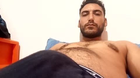 angelorec1996 online show from July 26, 2026, 8:27 pm
