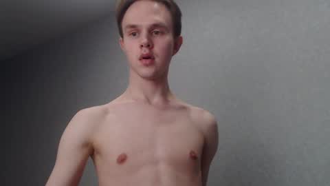 Snapshot of angelraaay chatting on January 23, 2025, 6:45 pm Angel online show from January 23, 2025, 6:45 pm