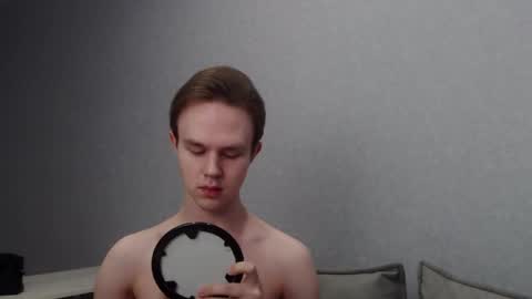 Snapshot of angelraaay chatting on February 2, 2025, 9:40 am Angel online show from February 2, 2025, 9:40 am