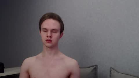 Snapshot of angelraaay chatting on February 26, 2025, 8:59 am Angel online show from February 26, 2025, 8:59 am