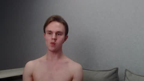 Snapshot of angelraaay chatting on February 27, 2025, 6:53 pm Angel online show from February 27, 2025, 6:53 pm