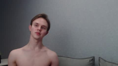 Snapshot of angelraaay chatting on March 11, 2025, 7:03 pm Angel online show from March 11, 2025, 7:03 pm