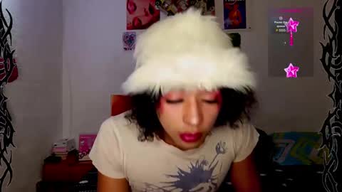 Snapshot of angelsdustxxx chatting on December 24, 2024, 6:00 am online show from December 24, 2024, 6:00 am