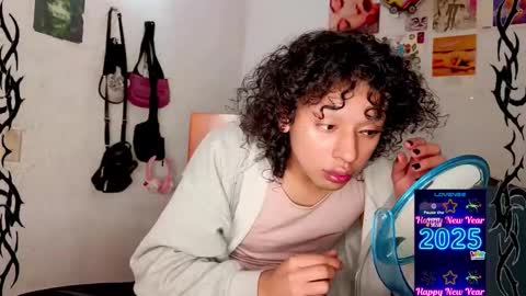 Snapshot of angelsdustxxx chatting on January 5, 2025, 2:27 am online show from January 5, 2025, 2:27 am