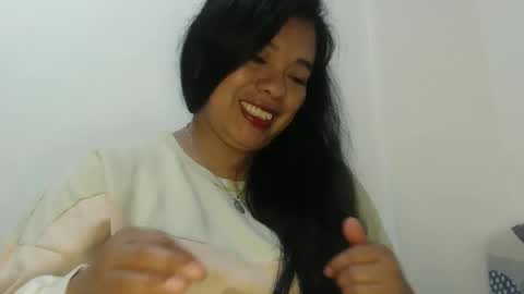 rebeca online show from March 9, 2026, 9:52 pm