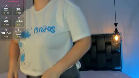 ANGIE online show from October 30, 2025, 2:29 pm