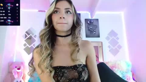 Angely  online show from July 25, 2026, 7:44 pm