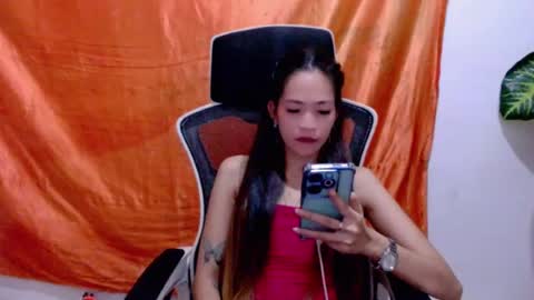 angelyn_slim online show from July 16, 2026, 11:44 pm