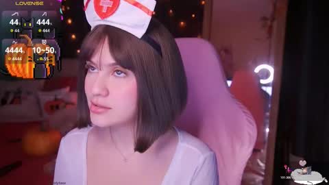 Angel online show from November 20, 2025, 7:41 am