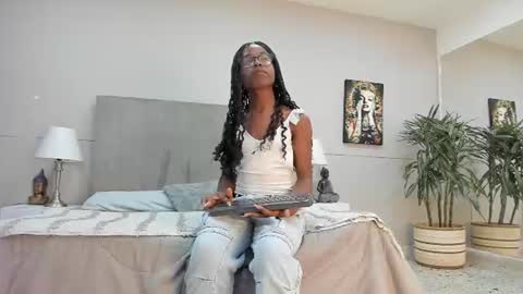 Angie Abby online show from June 26, 2026, 3:33 am
