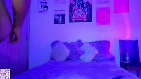 Snapshot of angie_bigboobs chatting on November 24, 2025, 2:06 pm Angie Gomez Onlyfans angie bigboobs FREE online show from November 24, 2025, 2:06 pm