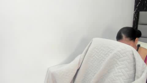 A N G I E.  online show from February 2, 2026, 8:29 pm