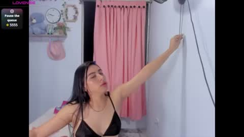 Snapshot of angieee_nature chatting on August 4, 2026, 2:48 am angieee nature online show from August 4, 2026, 2:48 am