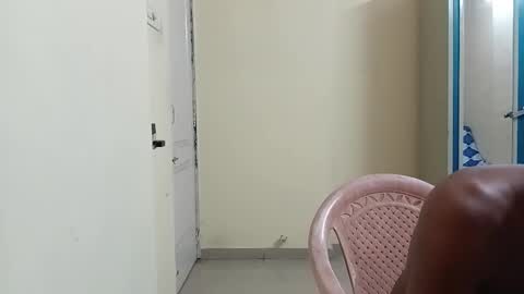 Tutu22 online show from November 23, 2025, 3:01 pm