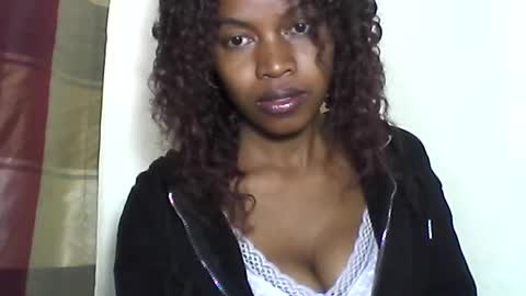 Snapshot of anicha_69 chatting on June 27, 2026, 8:08 am anicha_69 online show from June 27, 2026, 8:08 am