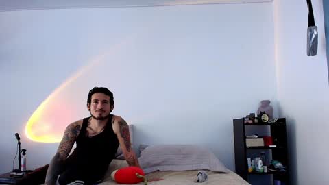 Snapshot of anika_lowen chatting on February 4, 2025, 3:15 pm Anika And Lowen Your Thumbs Up Are Super Important For Us online show from February 4, 2025, 3:15 pm