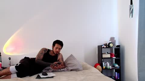 Snapshot of anika_lowen chatting on February 4, 2025, 6:17 pm Anika And Lowen Your Thumbs Up Are Super Important For Us online show from February 4, 2025, 6:17 pm