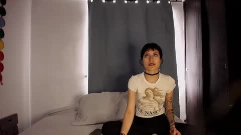 Snapshot of anika_lowen chatting on October 9, 2025, 4:05 pm Anika And Lowen Your Thumbs Up Are Super Important For Us online show from October 9, 2025, 4:05 pm