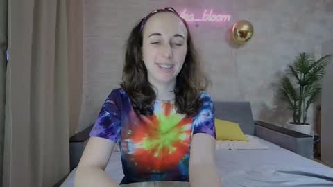 Snapshot of anikabloom chatting on February 17, 2025, 5:58 am anikabloom online show from February 17, 2025, 5:58 am