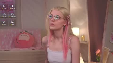 Snapshot of anikaspark chatting on July 14, 2026, 3:22 am Monica online show from July 14, 2026, 3:22 am