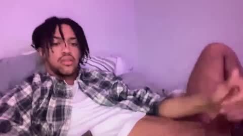 Snapshot of animeboygirls chatting on December 20, 2024, 8:34 pm Animeboygirls online show from December 20, 2024, 8:34 pm