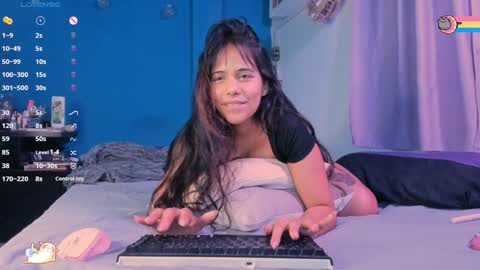 Anisahade online show from February 9, 2025, 1:00 am