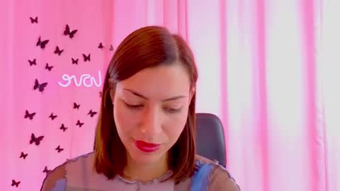 Snapshot of aniskyy chatting on October 15, 2025, 9:31 am Anni online show from October 15, 2025, 9:31 am