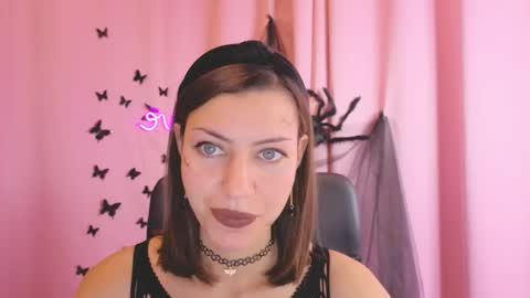 Snapshot of aniskyy chatting on November 1, 2025, 4:20 pm Anni online show from November 1, 2025, 4:20 pm