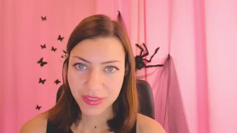 Snapshot of aniskyy chatting on November 5, 2025, 6:35 am Anni online show from November 5, 2025, 6:35 am