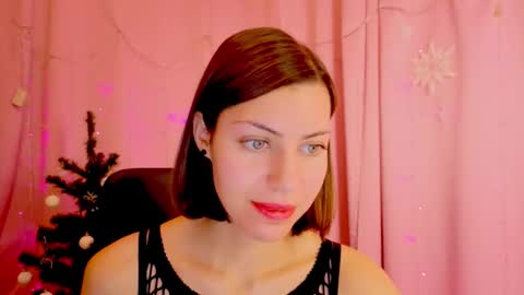 Anni online show from December 13, 2025, 7:53 pm