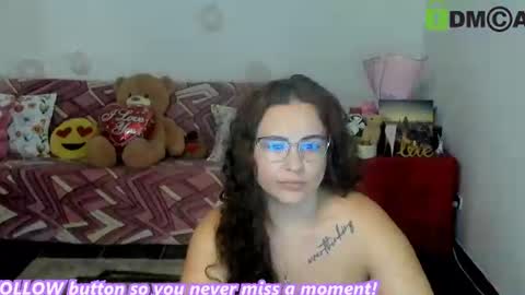 Snapshot of anissyax chatting on June 15, 2026, 2:47 am AnissyaX online show from June 15, 2026, 2:47 am