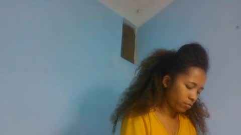 Snapshot of anitaazzh chatting on July 2, 2026, 6:30 am anitaazzh online show from July 2, 2026, 6:30 am