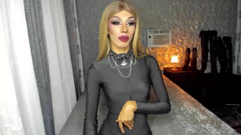 Snapshot of anitacruisze chatting on February 16, 2025, 10:54 am Miss Ann online show from February 16, 2025, 10:54 am