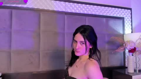 Anitafoxx online show from November 3, 2025, 9:48 pm