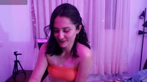 Anitafoxx online show from July 2, 2026, 5:35 am