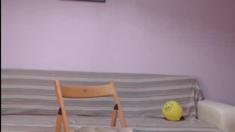 Snapshot of anittac14 chatting on October 19, 2025, 4:51 pm Anitta online show from October 19, 2025, 4:51 pm