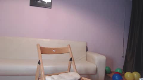 Snapshot of anittac14 chatting on January 17, 2026, 7:28 pm Anitta online show from January 17, 2026, 7:28 pm