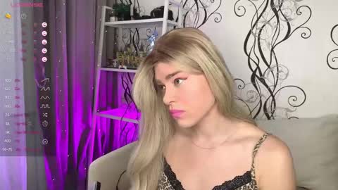 anjalin_sososok online show from March 17, 2026, 5:11 am