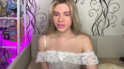 anjalin_sososok online show from April 11, 2026, 4:17 am