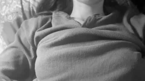 Snapshot of anje_forsexytime chatting on December 12, 2024, 6:42 pm Anje online show from December 12, 2024, 6:42 pm